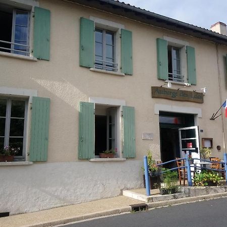 Auberge Des Lacs Massignac Zewnętrze zdjęcie
